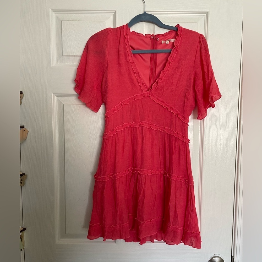 Baevely size small Women's Pink Ruffled Dress